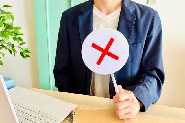 フィリピンではエージェントを介さない直接雇用は原則禁止なのか